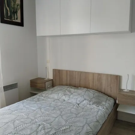 Avec Jardin Privatif, Piscine Et 100 M A Pieds Apartment Poggio Mezzana